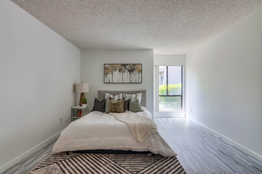 Virtual tour photo 28 of 38 for 9109 Village Glen Dr UNIT 169