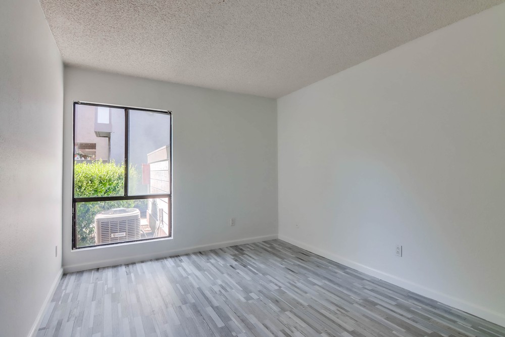 Virtual tour photo 30 of 38 for 9109 Village Glen Dr UNIT 169