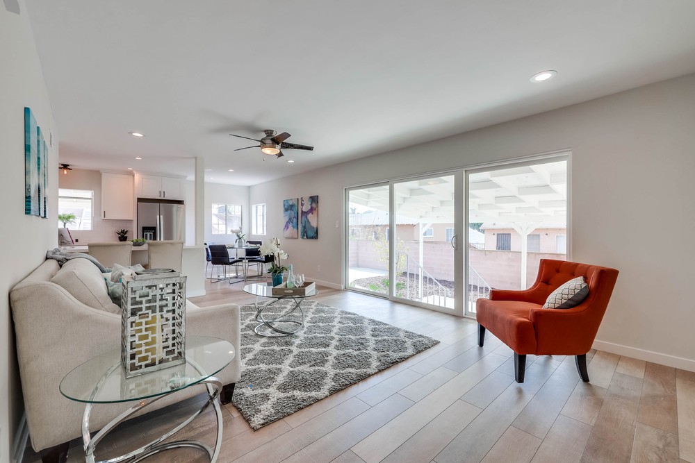 Virtual tour photo 7 of 32 for 911 Bollenbacher St