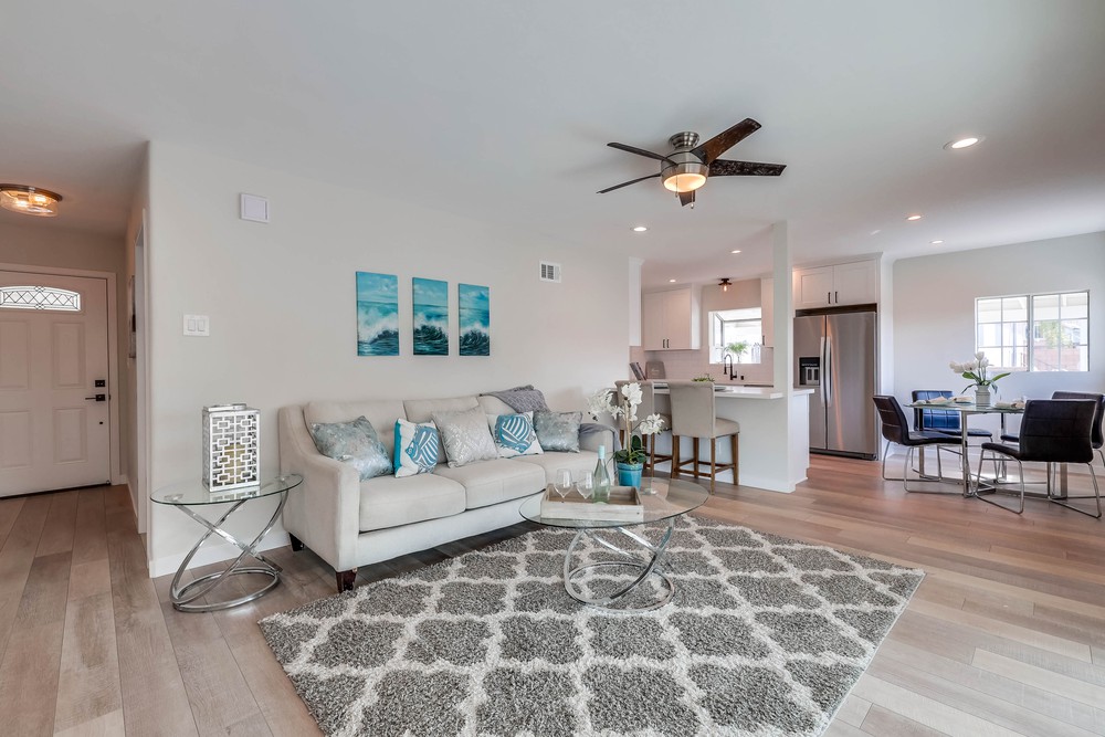Virtual tour photo 9 of 32 for 911 Bollenbacher St