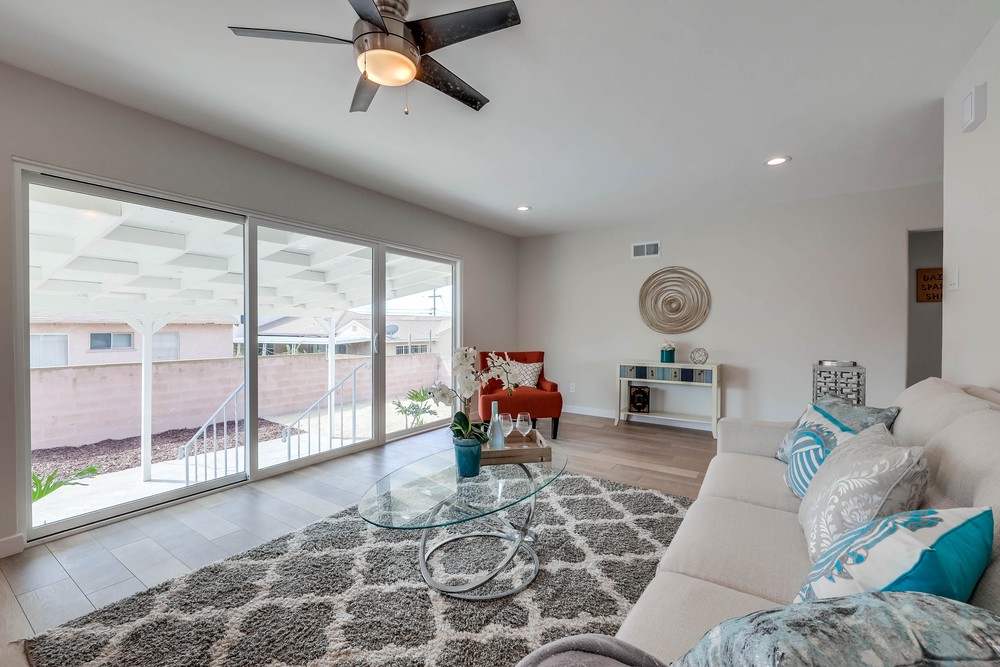 Virtual tour photo 11 of 32 for 911 Bollenbacher St