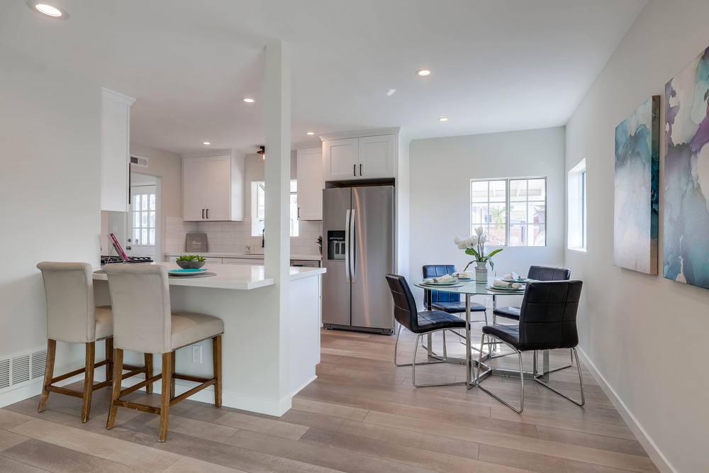 Virtual tour photo 12 of 32 for 911 Bollenbacher St