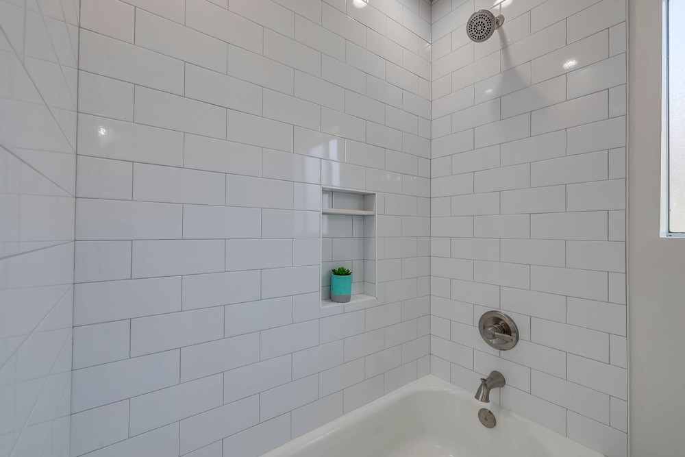 Virtual tour photo 27 of 32 for 911 Bollenbacher St