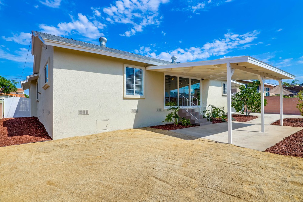 Virtual tour photo 31 of 32 for 911 Bollenbacher St