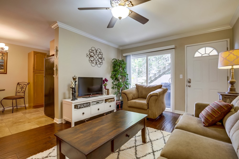 Virtual tour photo 13 of 25 for 911 Missouri St #2
