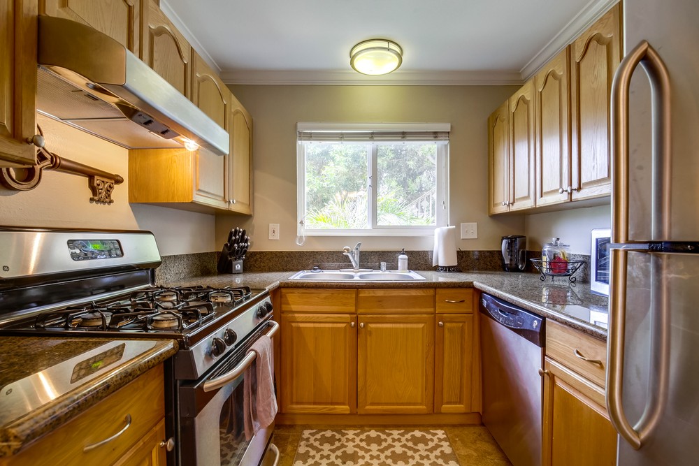 Virtual tour photo 17 of 25 for 911 Missouri St #2