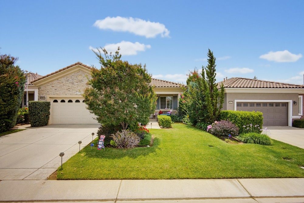 Virtual tour photo 1 of 44 for 913 Avenal Way