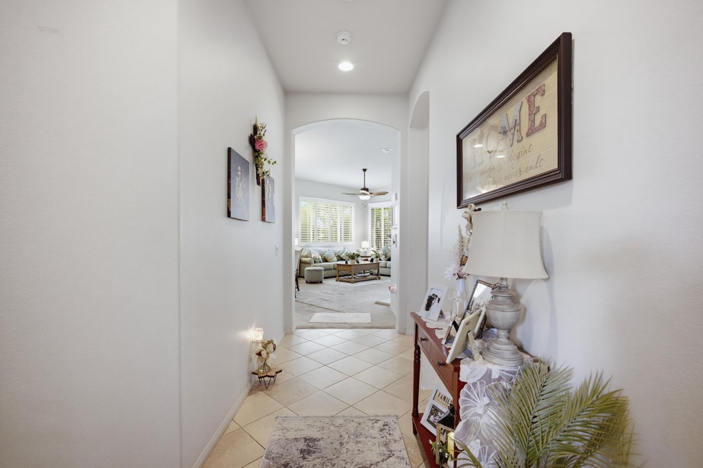 Virtual tour photo 10 of 44 for 913 Avenal Way