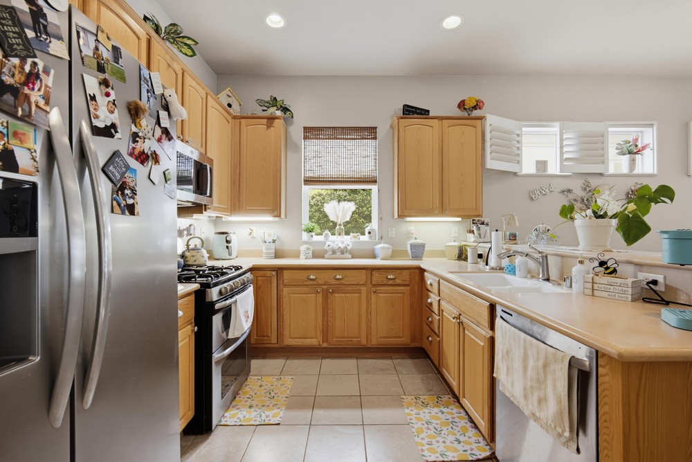 Virtual tour photo 16 of 44 for 913 Avenal Way
