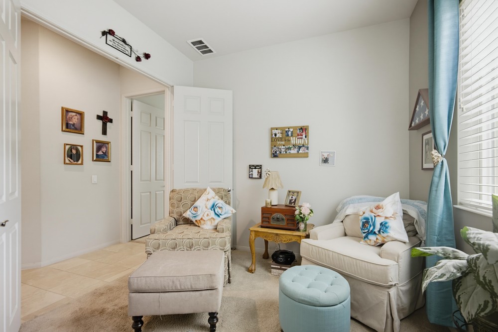 Virtual tour photo 27 of 44 for 913 Avenal Way