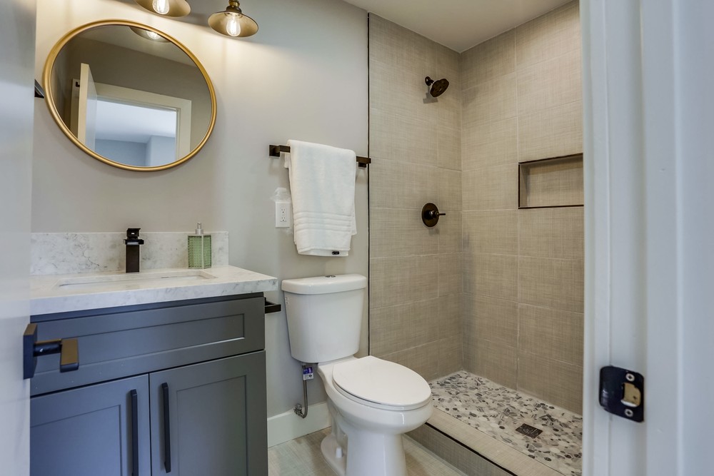 Virtual tour photo 25 of 37 for 914 42nd St