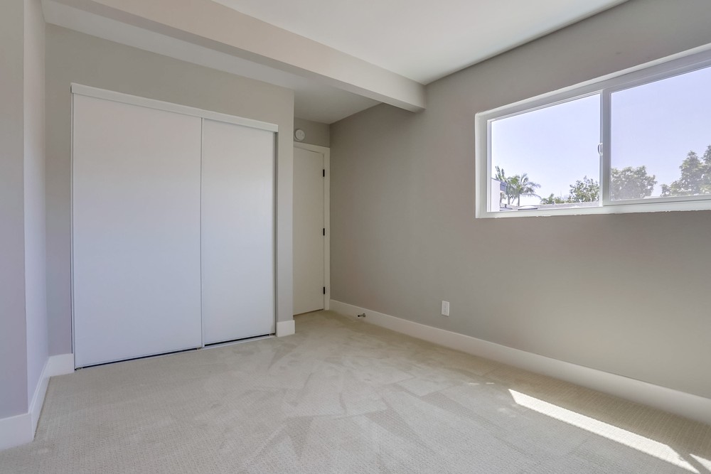 Virtual tour photo 30 of 37 for 914 42nd St