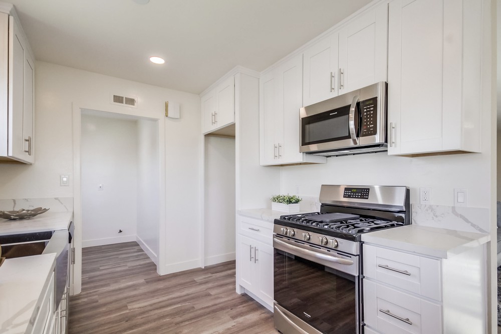 Virtual tour photo 17 of 48 for 914 57th St