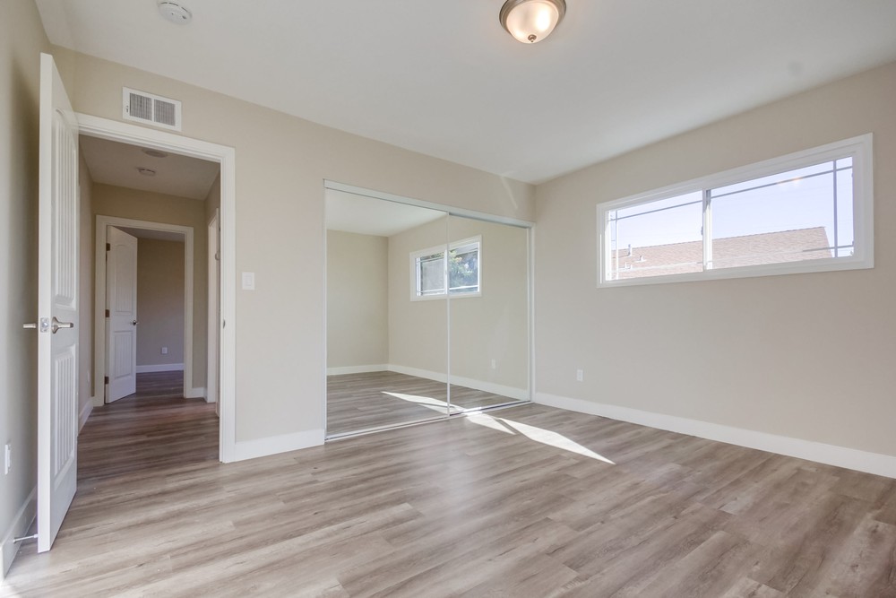 Virtual tour photo 25 of 48 for 914 57th St