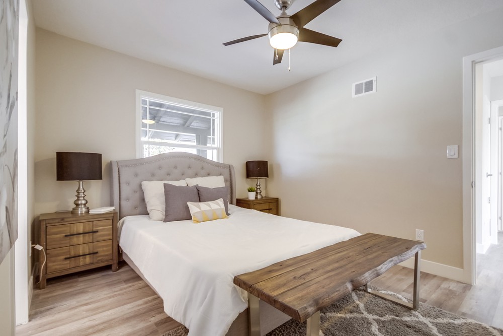 Virtual tour photo 34 of 48 for 914 57th St