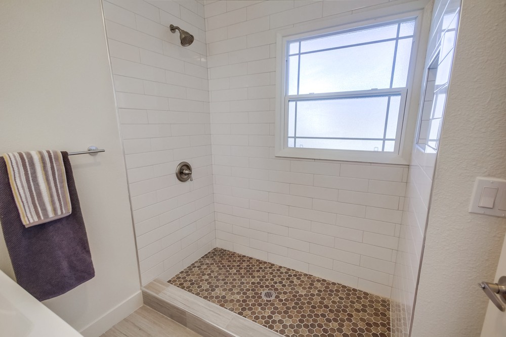 Virtual tour photo 38 of 48 for 914 57th St