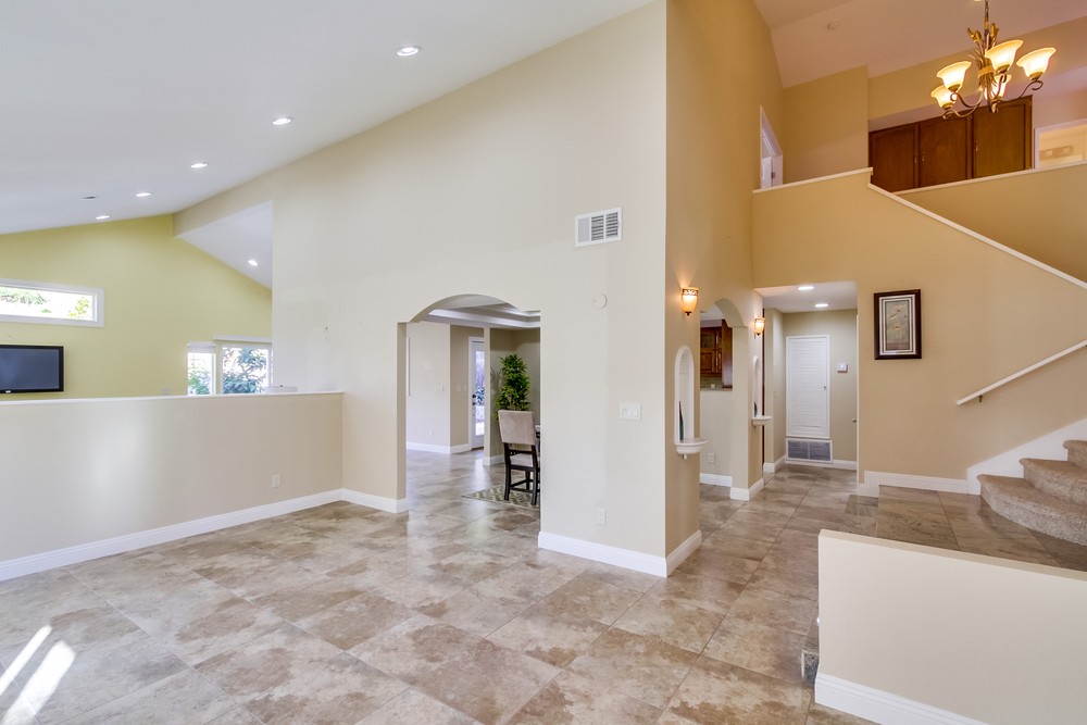Virtual tour photo 5 of 36 for 9156 Meadowrun Pl