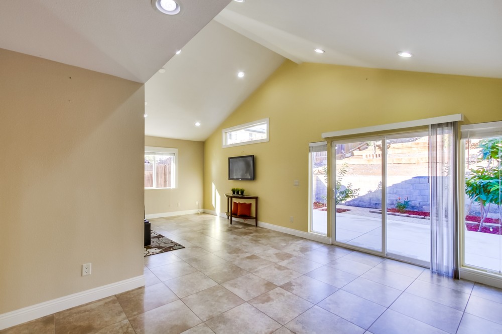 Virtual tour photo 10 of 36 for 9156 Meadowrun Pl