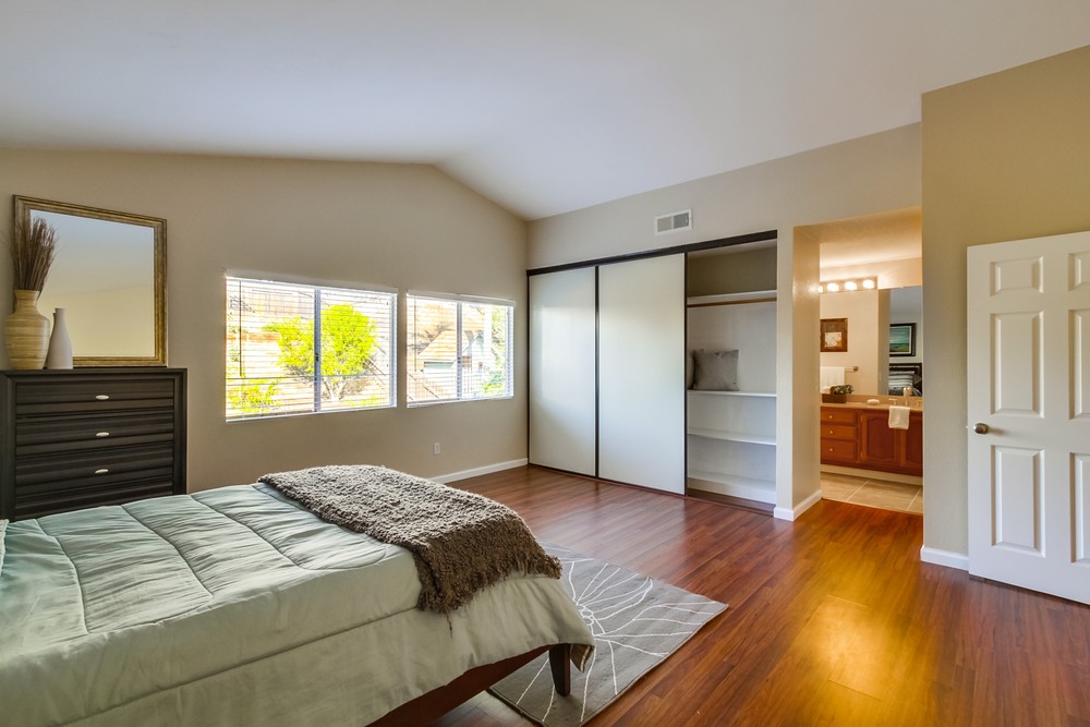 Virtual tour photo 25 of 36 for 9156 Meadowrun Pl