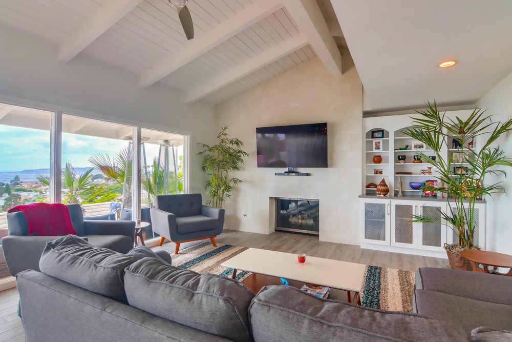 Virtual tour photo 6 of 63 for 916 El Mac Pl