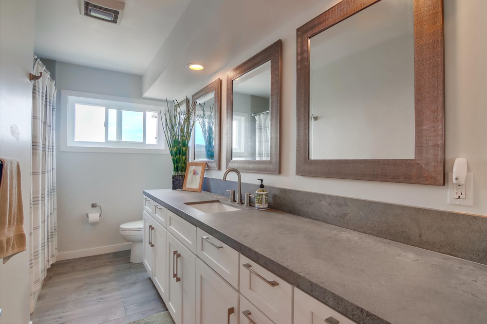 Virtual tour photo 27 of 63 for 916 El Mac Pl