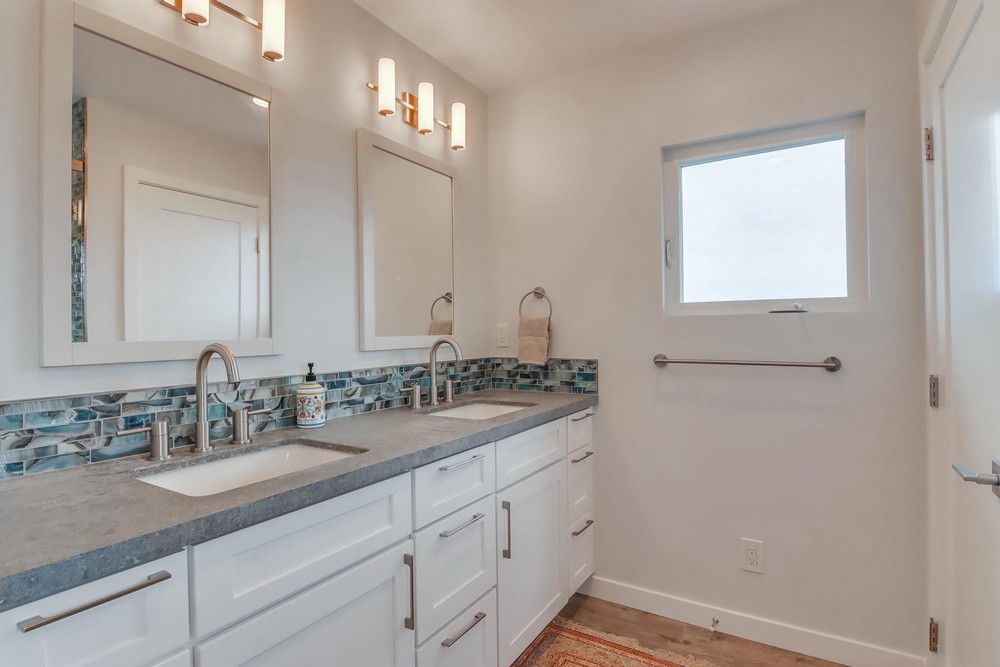 Virtual tour photo 48 of 63 for 916 El Mac Pl