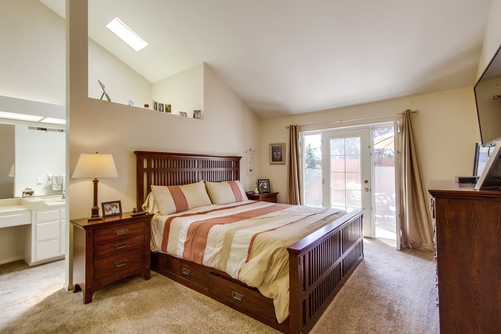 Virtual tour photo 25 of 62 for 9160 Meadowrun Way