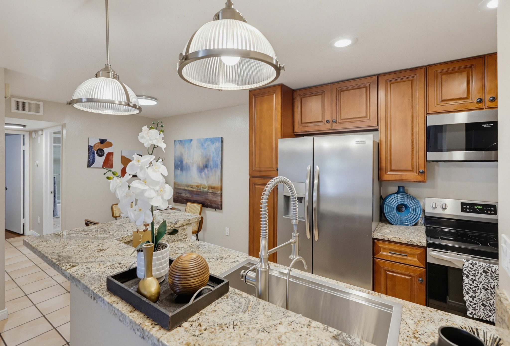 Virtual tour photo 17 of 48 for 9169 Village Glen Dr Unit 155
