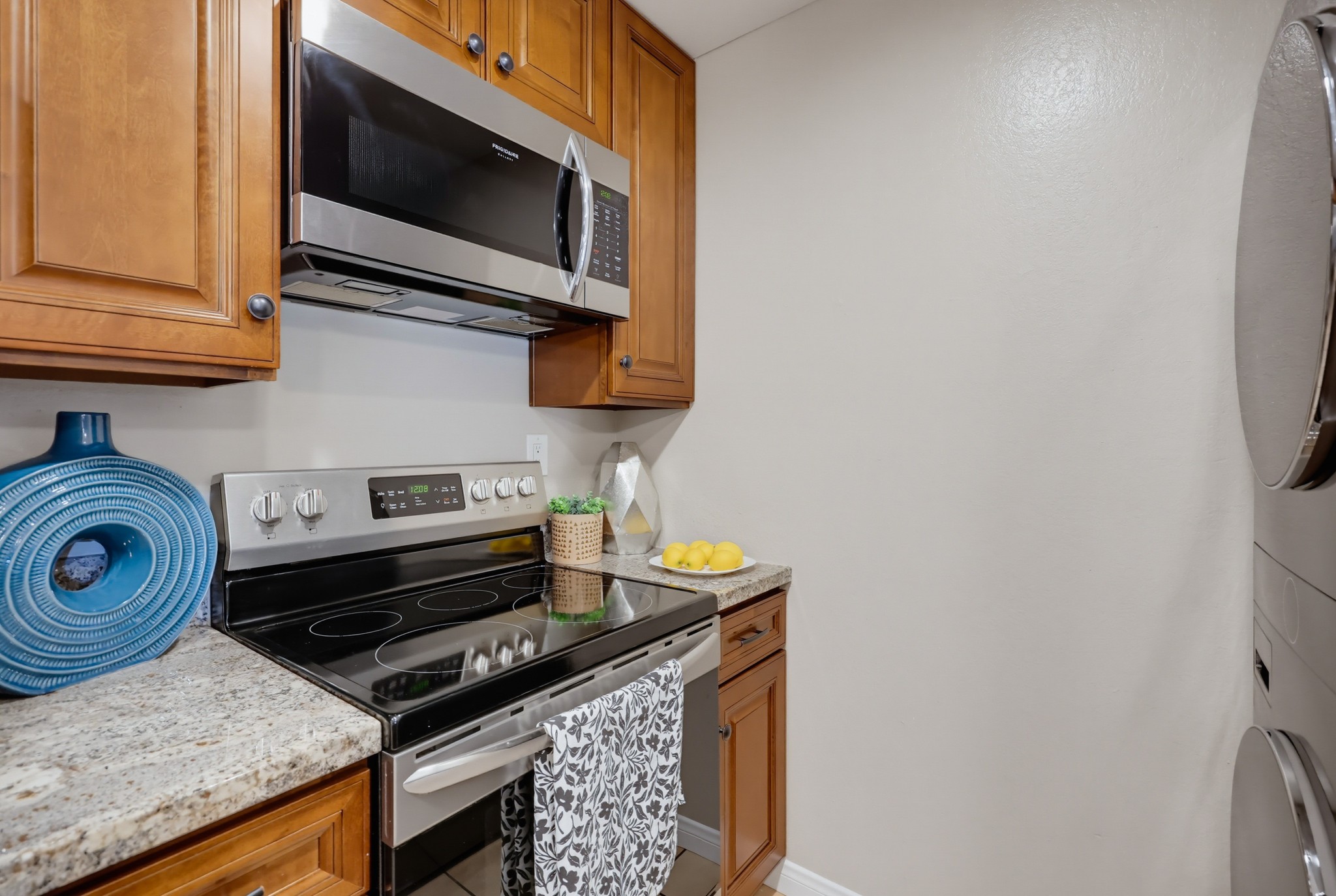 Virtual tour photo 20 of 48 for 9169 Village Glen Dr Unit 155