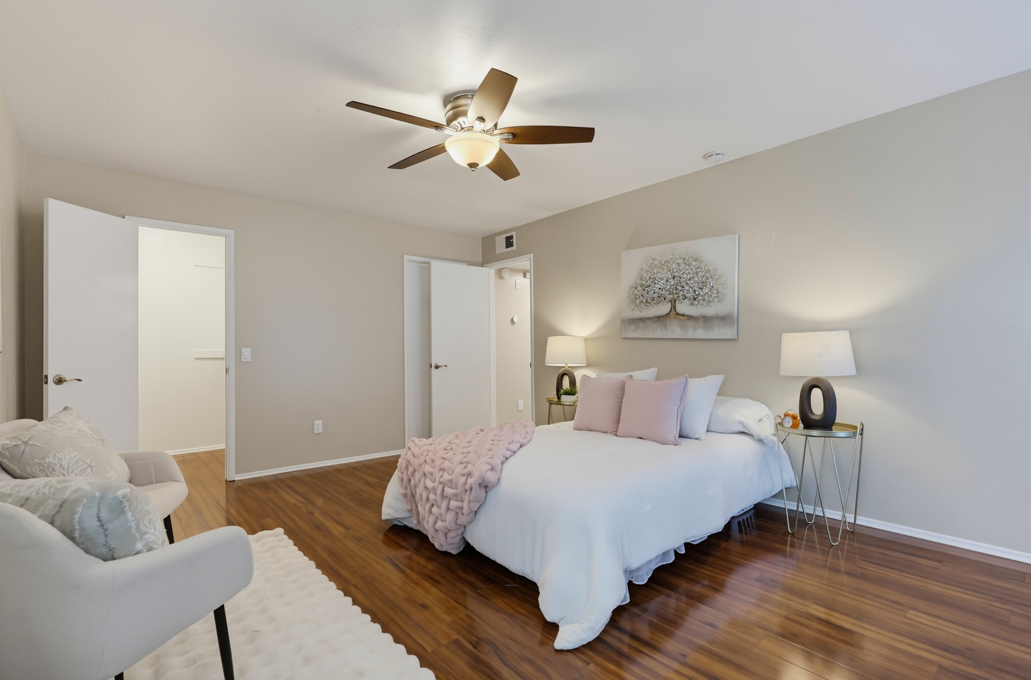 Virtual tour photo 30 of 48 for 9169 Village Glen Dr Unit 155
