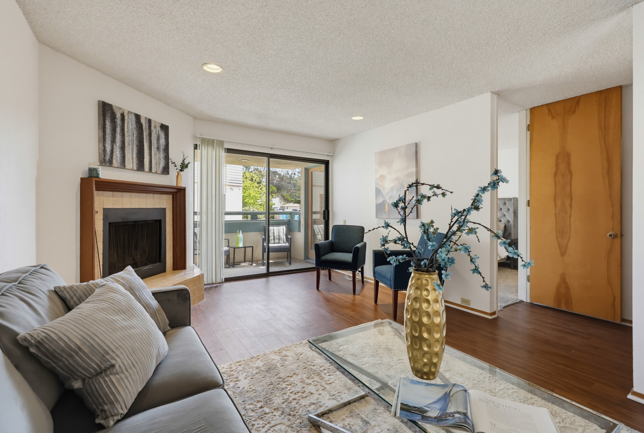 Virtual tour photo 13 of 55 for 917 Torrance St