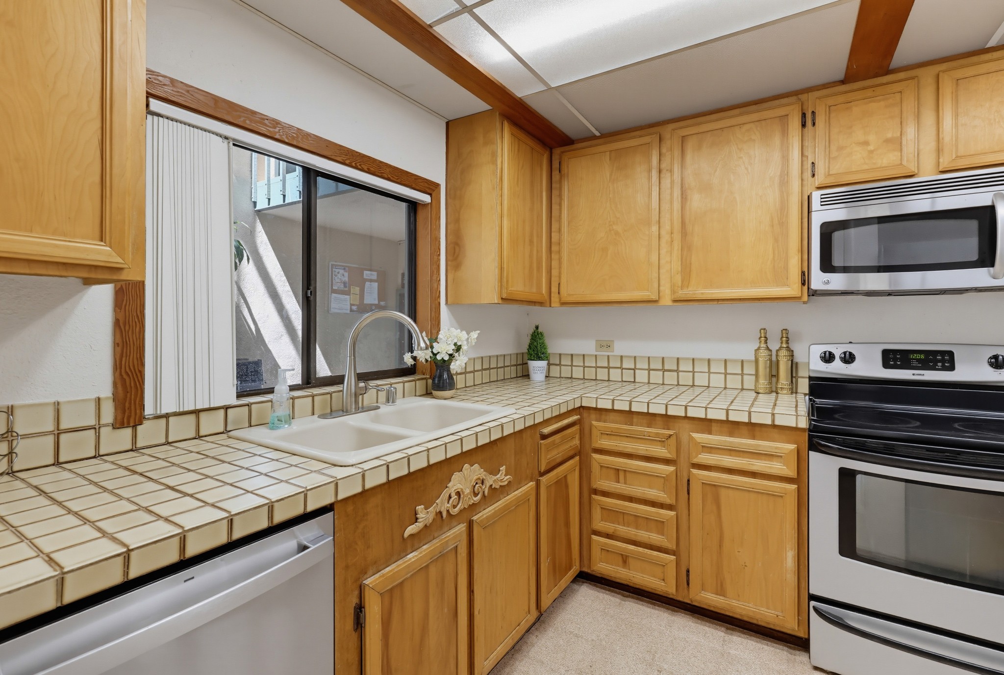 Virtual tour photo 24 of 55 for 917 Torrance St