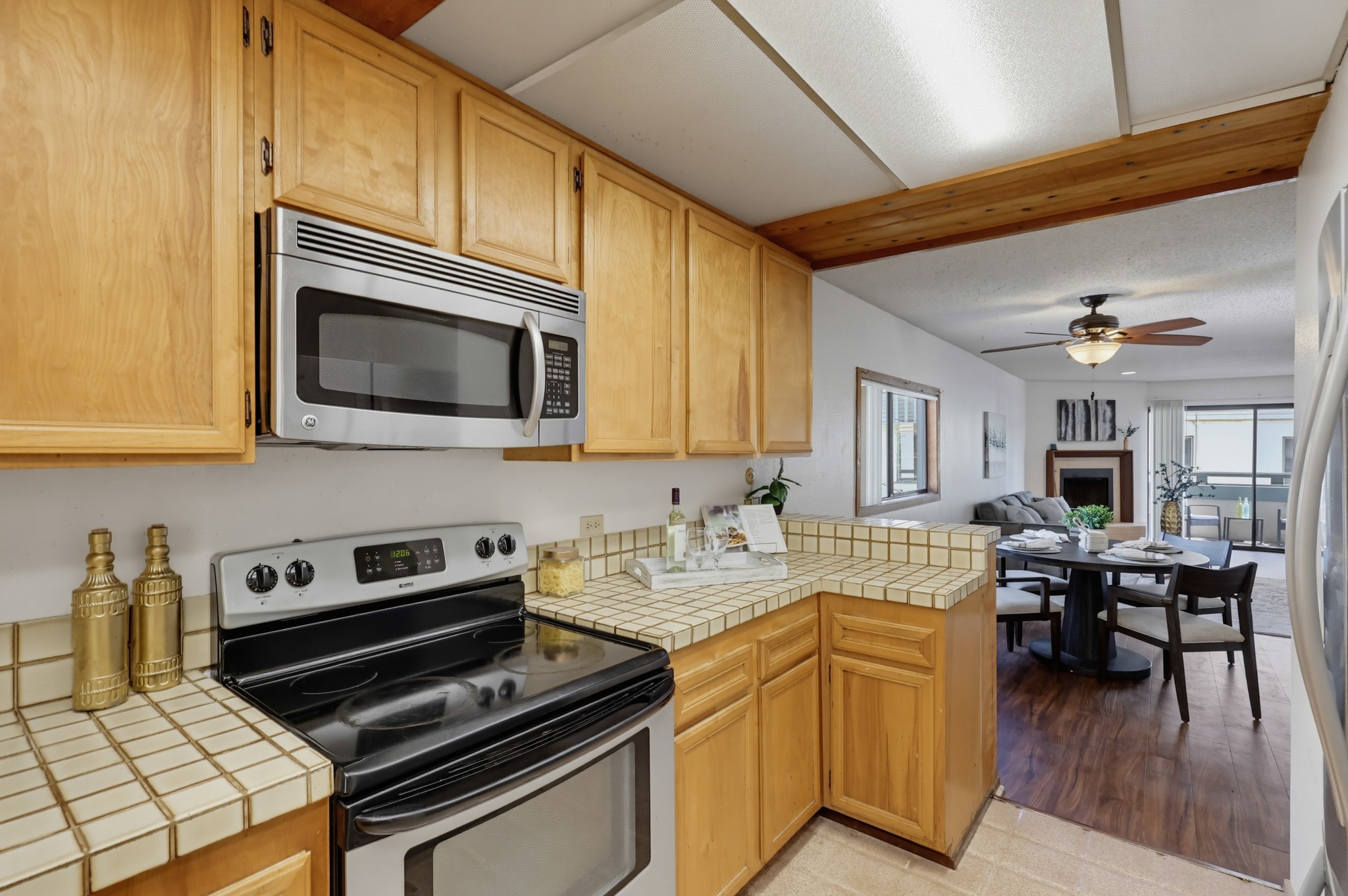 Virtual tour photo 27 of 55 for 917 Torrance St