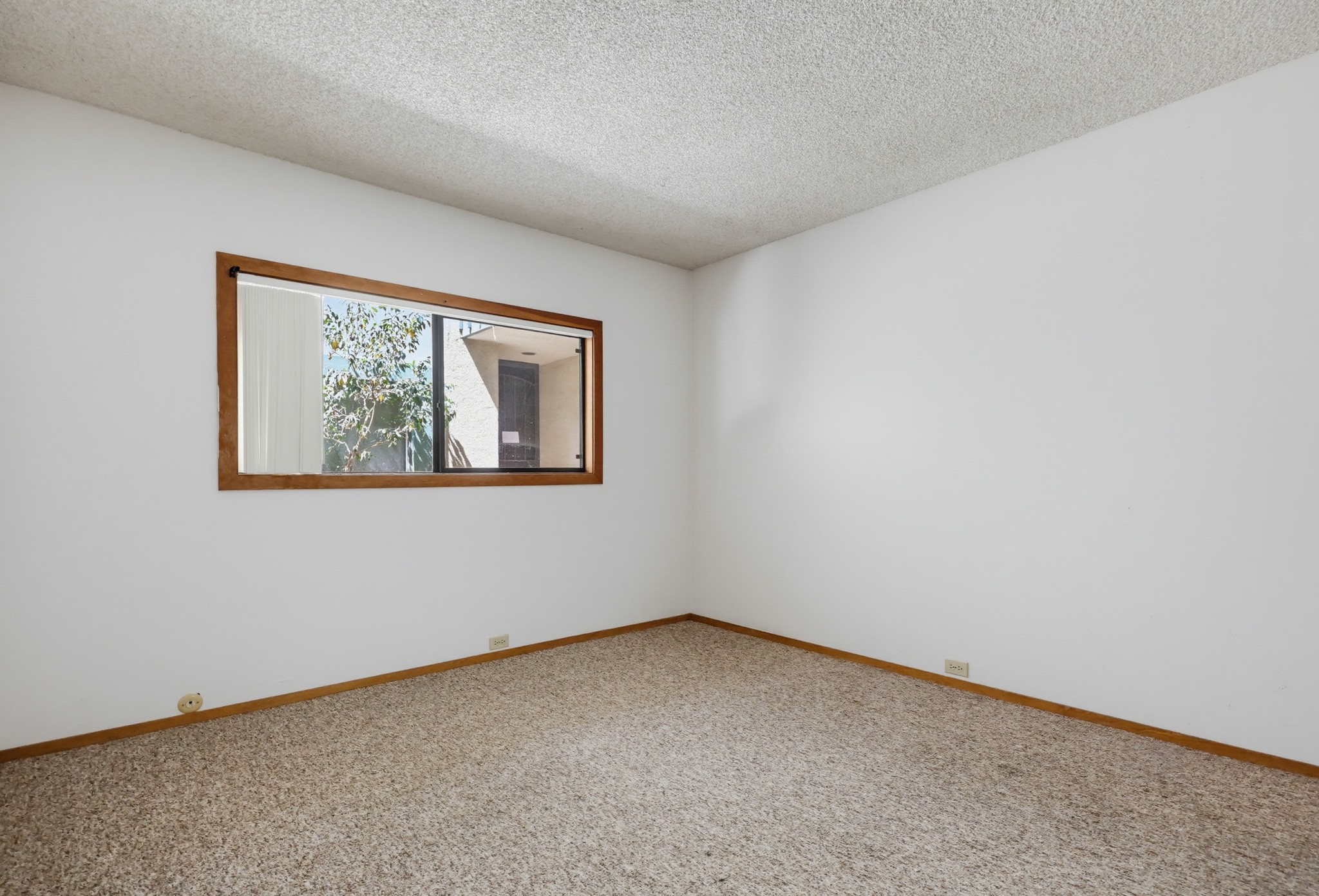Virtual tour photo 37 of 55 for 917 Torrance St