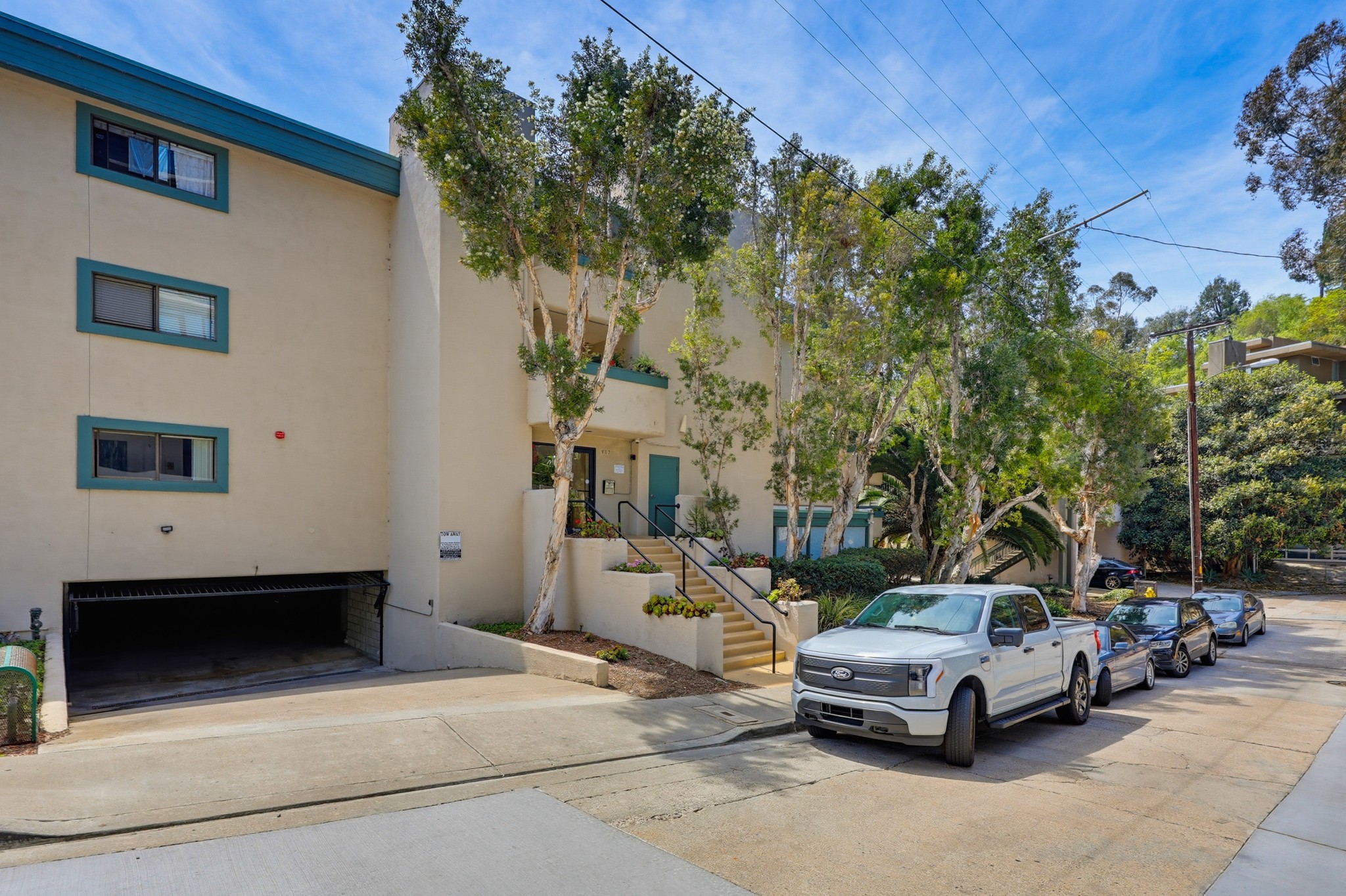 Virtual tour photo 51 of 55 for 917 Torrance St
