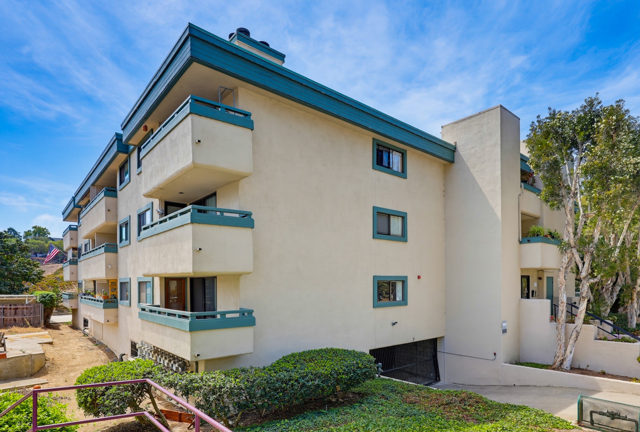 Virtual tour photo 52 of 55 for 917 Torrance St