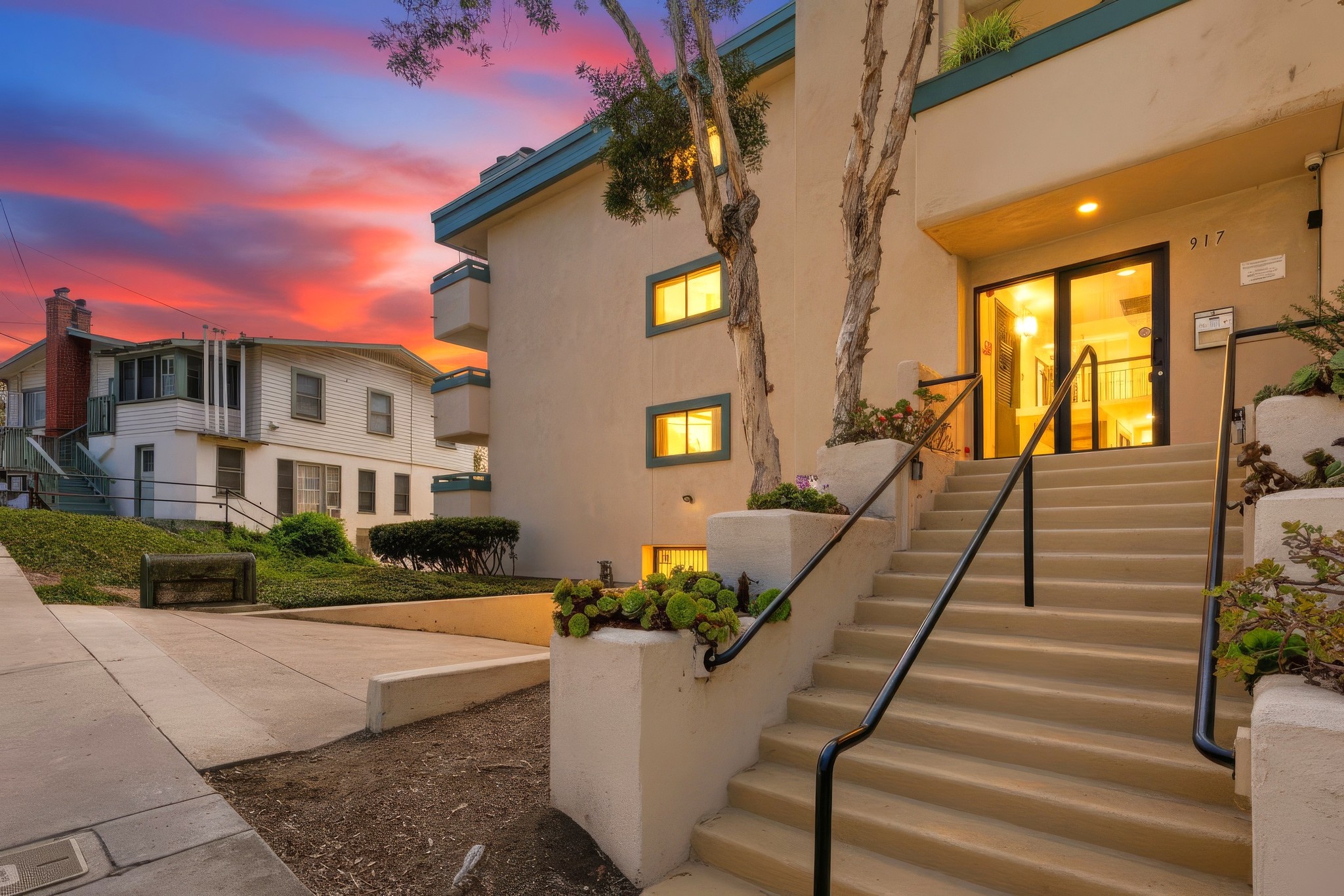 Virtual tour photo 55 of 55 for 917 Torrance St