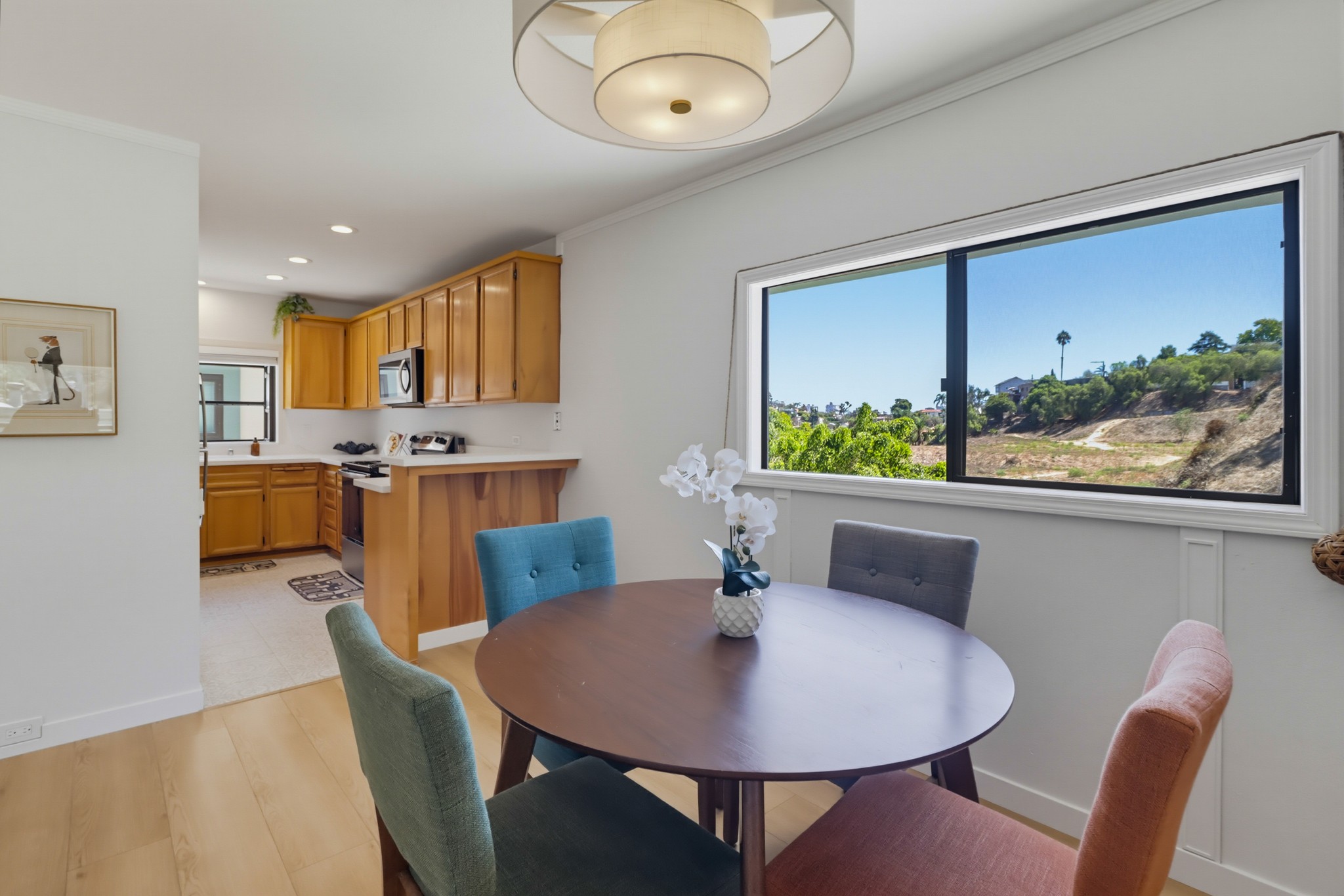 Virtual tour photo 18 of 50 for 917 Torrance St