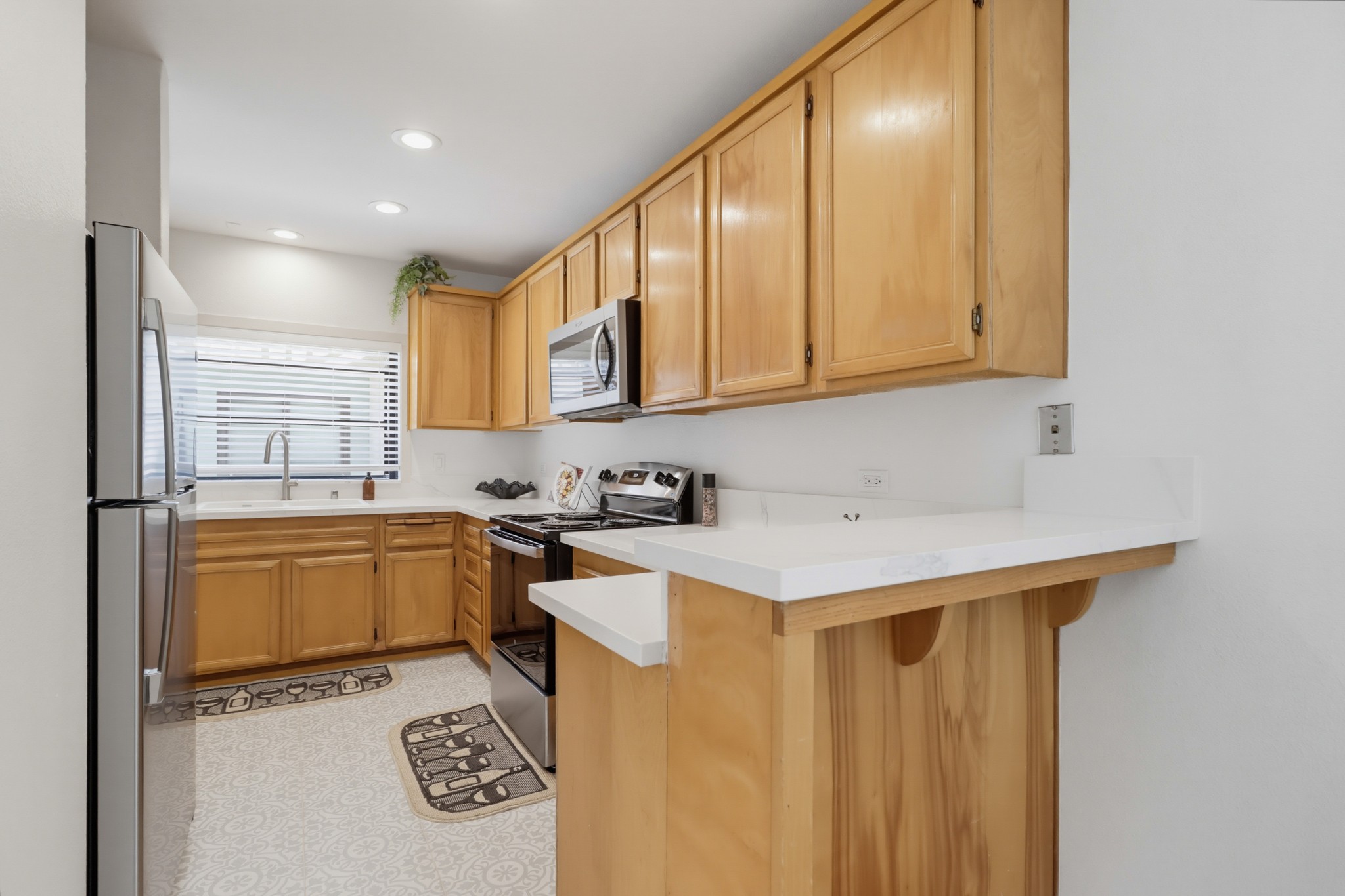 Virtual tour photo 20 of 50 for 917 Torrance St
