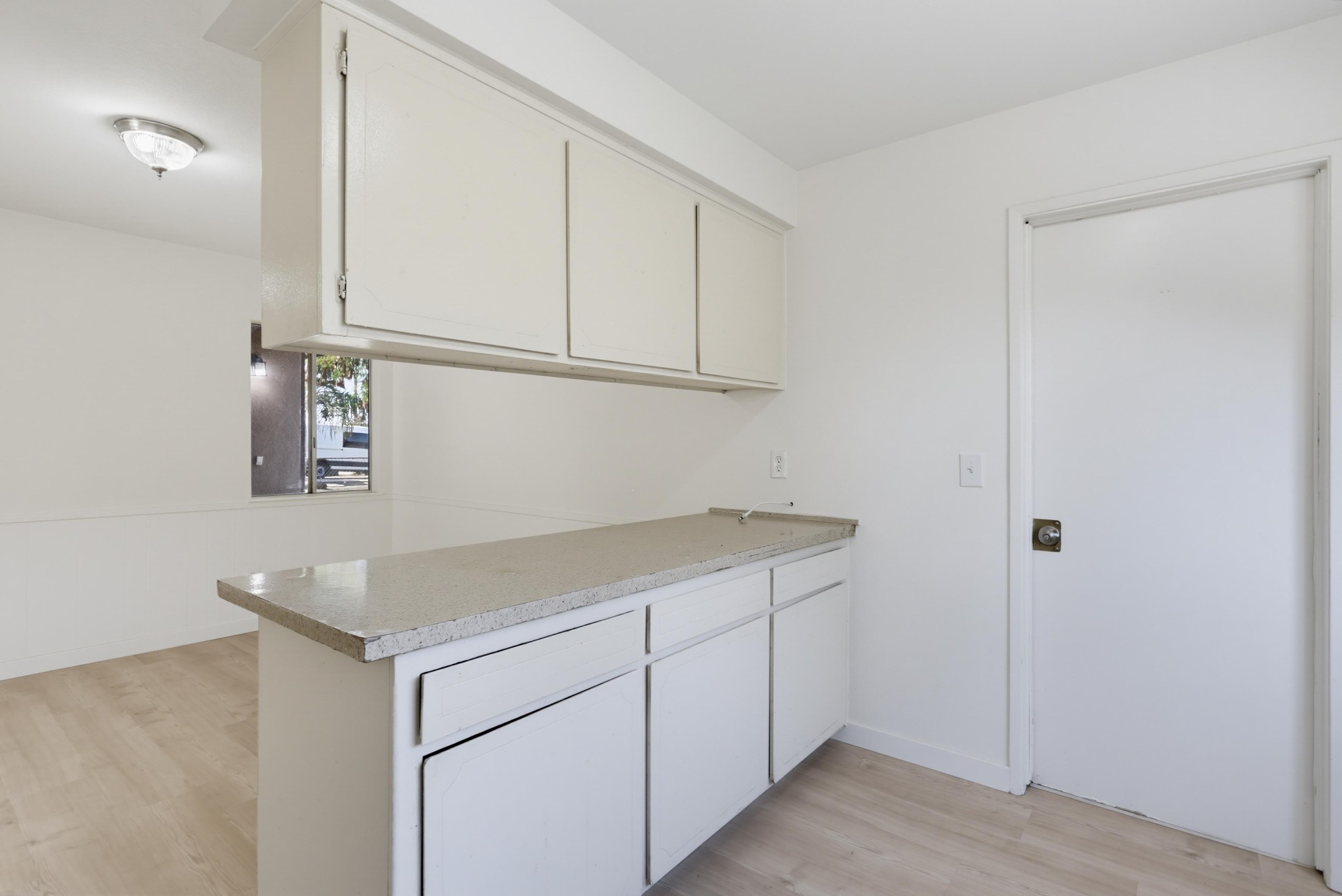 Virtual tour photo 12 of 35 for 9187 Cypress Ave