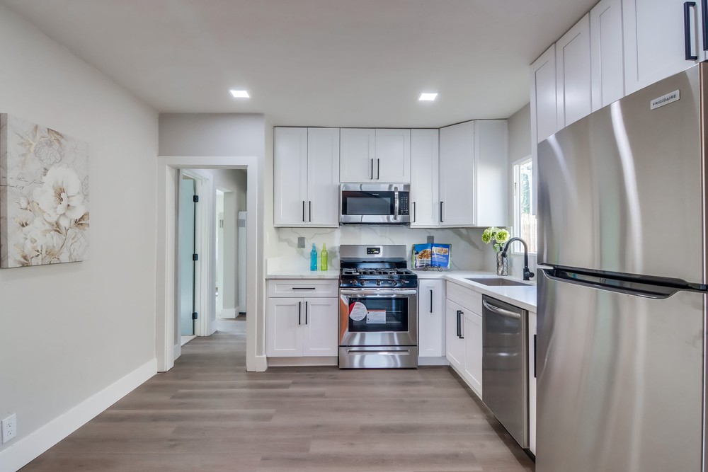 Virtual tour photo 20 of 45 for 919 46th St