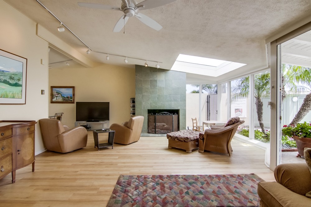 Virtual tour photo 16 of 106 for 919 Braemar Ln