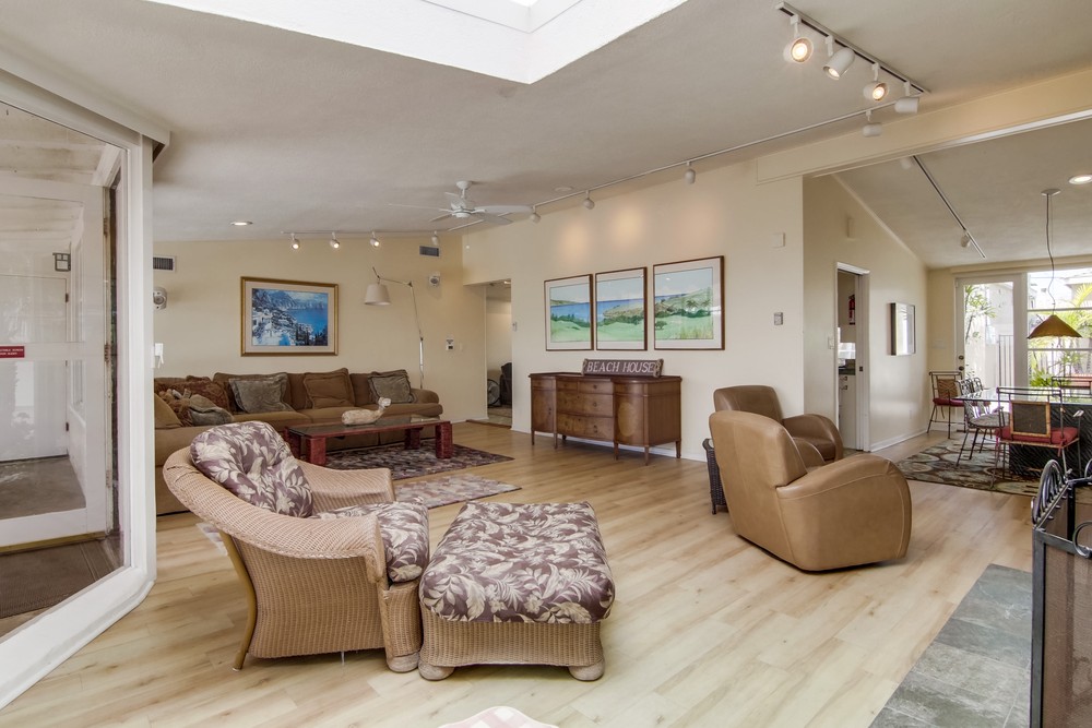 Virtual tour photo 20 of 106 for 919 Braemar Ln