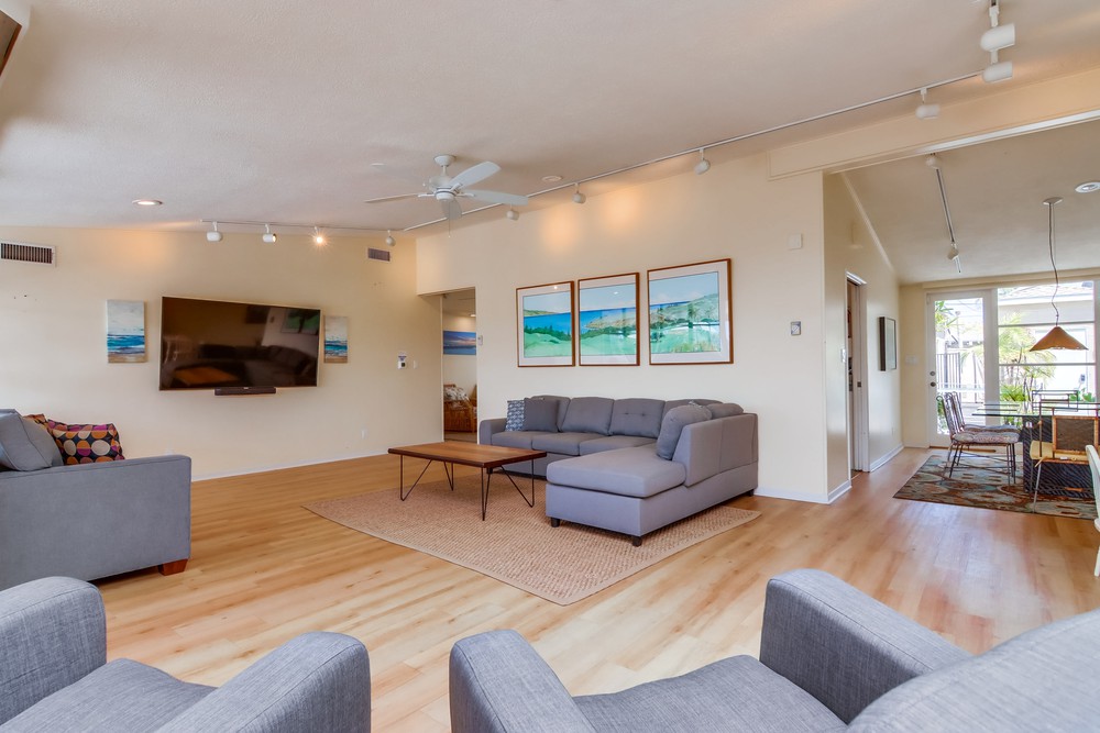 Virtual tour photo 100 of 106 for 919 Braemar Ln