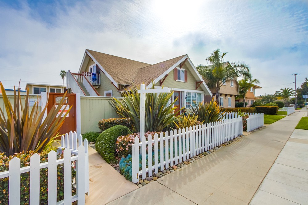 Virtual tour photo 3 of 29 for 919 Emerald St