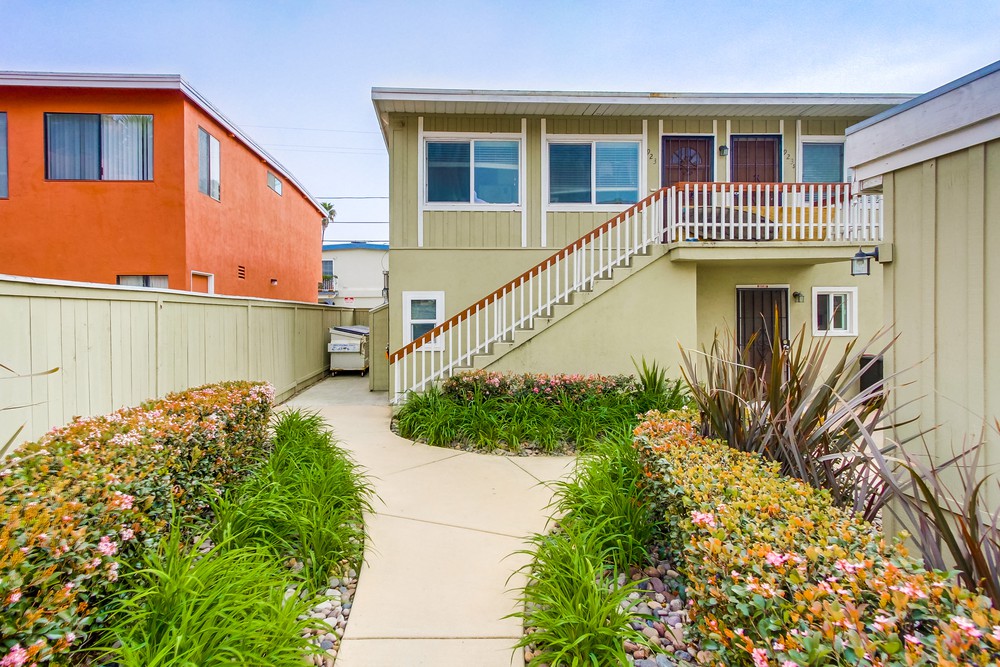 Virtual tour photo 7 of 29 for 919 Emerald St