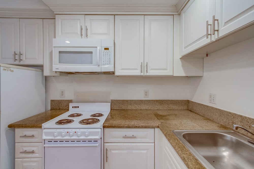 Virtual tour photo 23 of 29 for 919 Emerald St