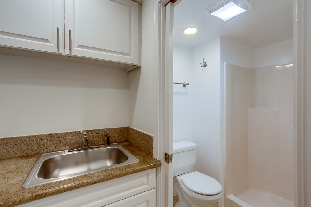 Virtual tour photo 25 of 29 for 919 Emerald St