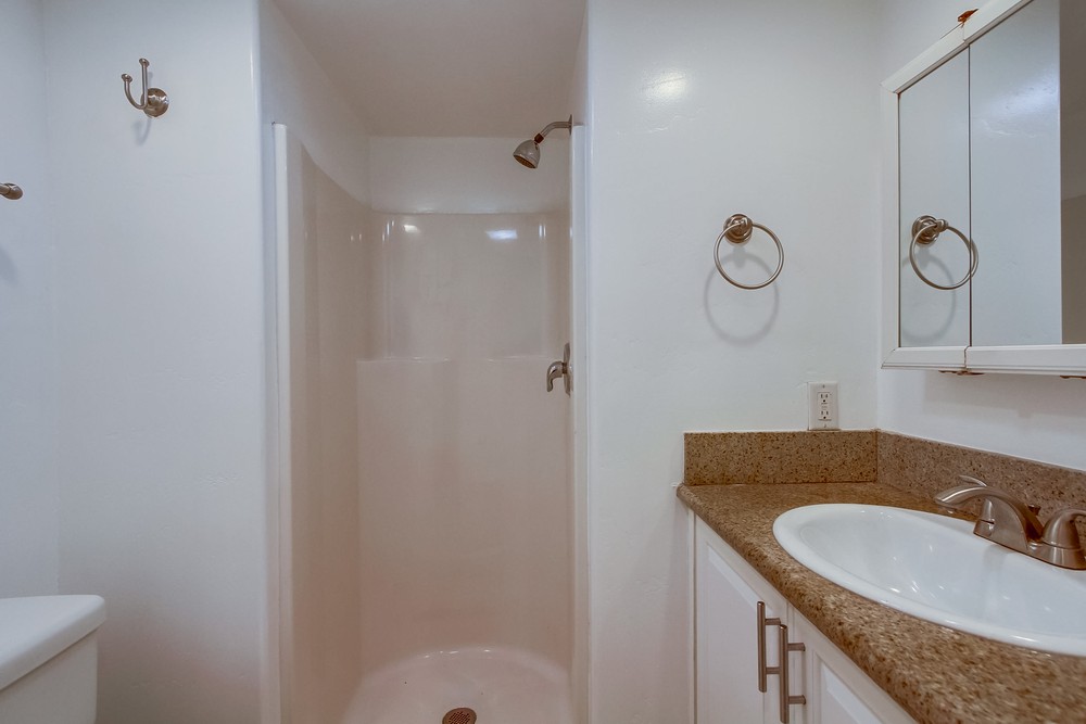 Virtual tour photo 26 of 29 for 919 Emerald St