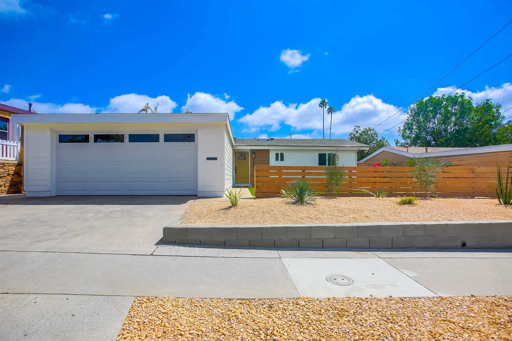 Virtual tour photo 5 of 48 for 9203 Hector Ave